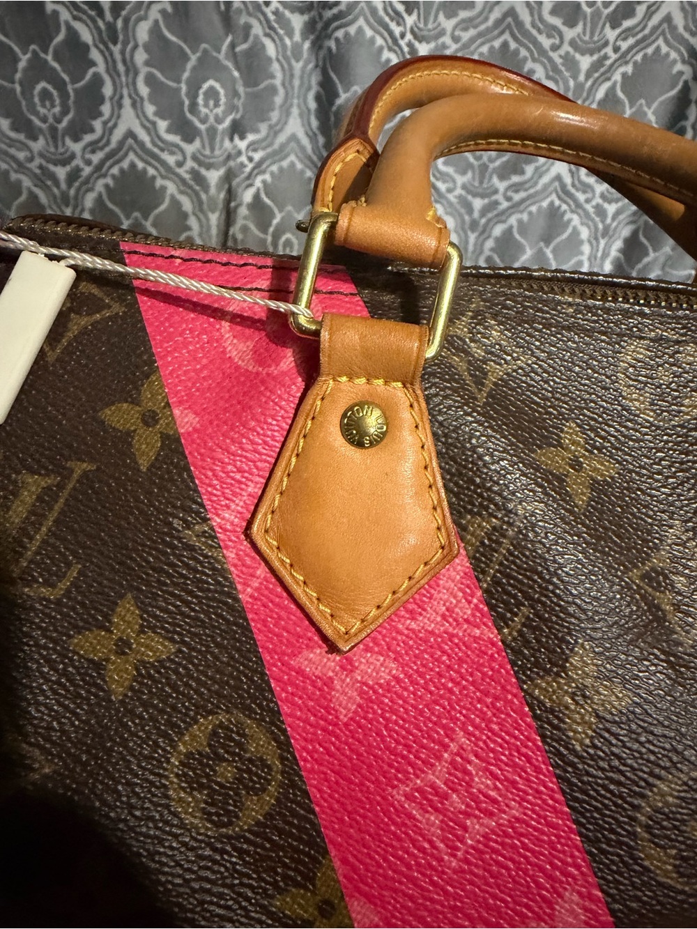 Louis Vuitton Brown Monogram Speedy with Pink V Graphic - Picture 8 of 16